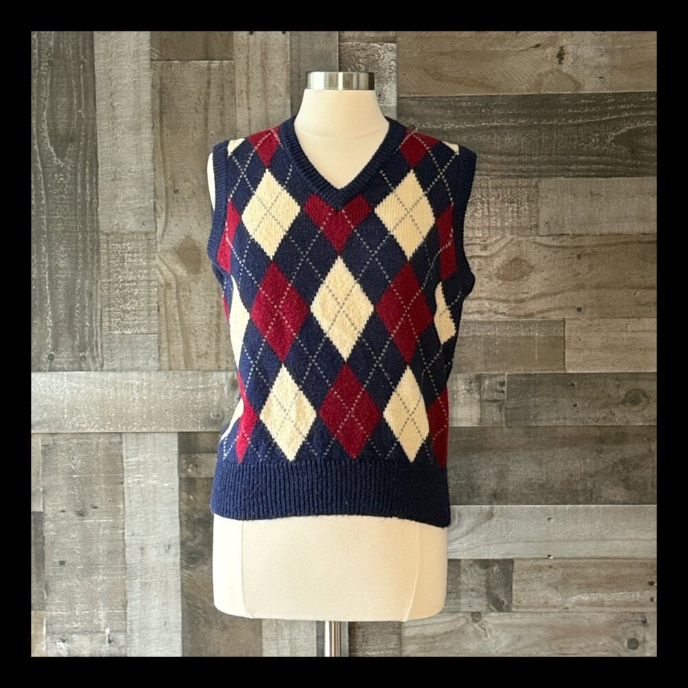 Red white and blue argyle sweater vest large vintage 1970s preppy gorpcore fall